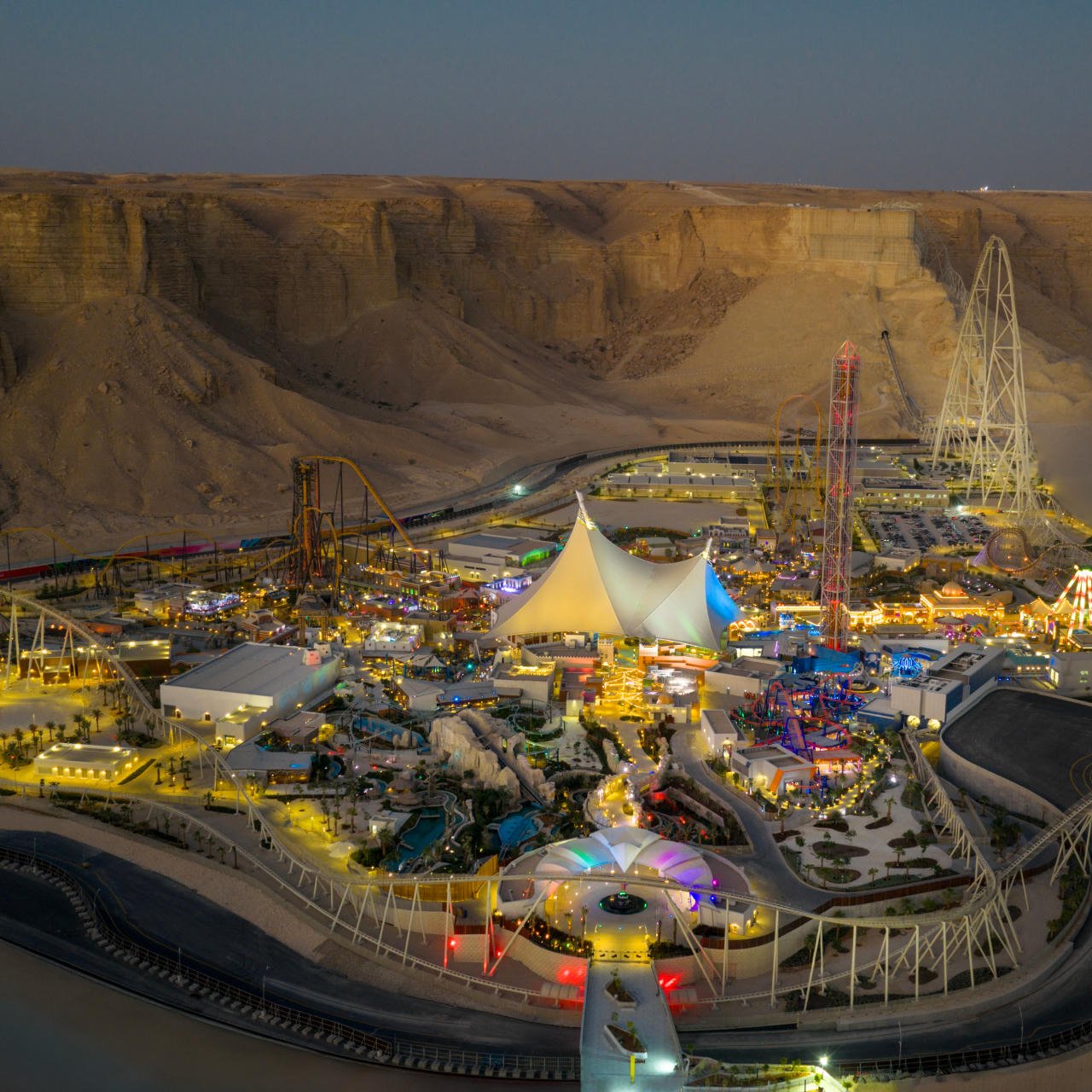 Six Flags مدينه القديه